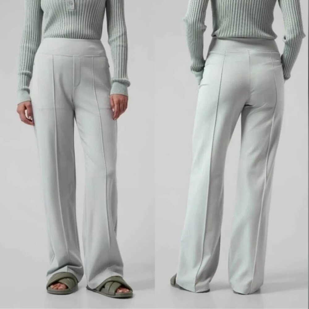 Athleta NEW Eastbound Wide Leg Pull On Relaxed Pant Mint Green Women's size 8
